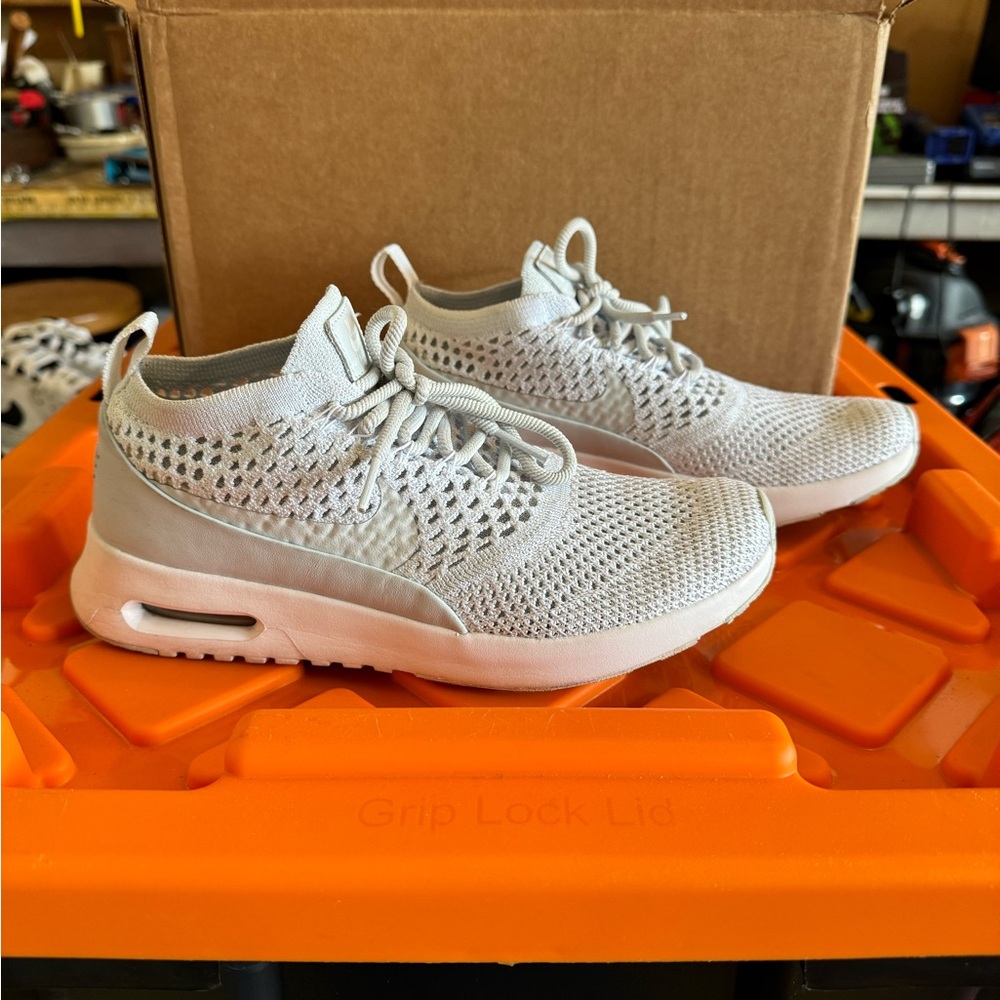 Air Max Thea Ultra Flyknit
